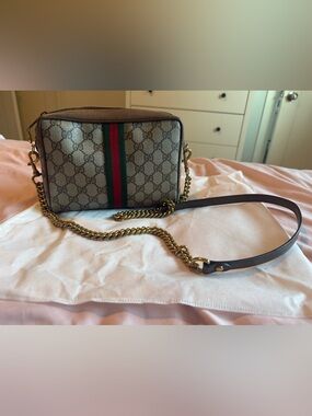 Vintage Gucci GG Supreme Web Stripe Crossbody Pouch | Excellent Condition